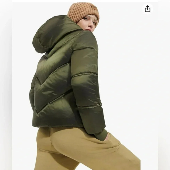 NWT UGG Women's Ronney Cropped Puffer Jacket, Burnt Olive, Size: Small - Picture 5 of 13